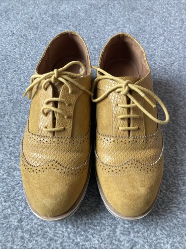 Ladies shoes mustard size - ladies,