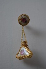 ANTIQUE/VINTAGE PERFUME/SNUFF EMBROIDERED GOLD BOTTLE DROPPER BROOCH/PIN STEAM