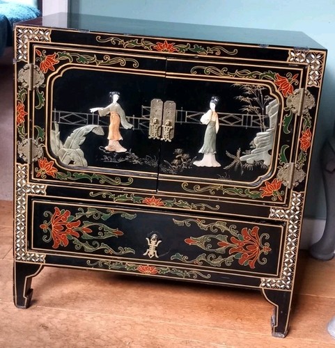 Chinese chinoiserie cabinet - chinese,