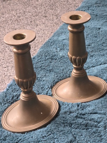 Pair brass candlesticks - pair, bronze