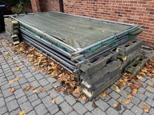 18 x Heras Fencing Set (panel, rubber foot & 2 clips) with an extra foot.