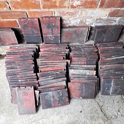 Red brown clay interlocking - red/brown,