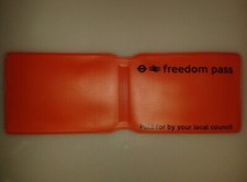 OYSTER CARD HOLDER - OYSTER CARD WALLET - FREEDOM PASS HOLDER