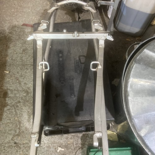 Suzuki gsxr 600 750 k3 - 600,