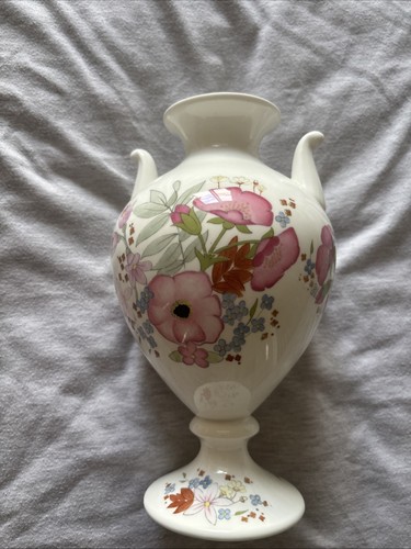 Wedgwood bone china meadow - wedgwood,
