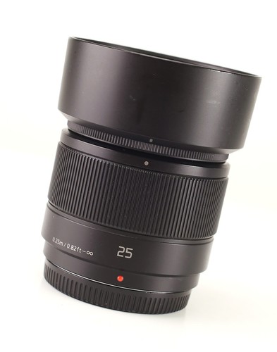 Panasonic 25mm g lumix - f1.7,