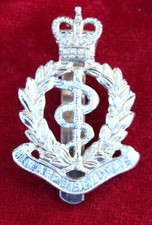 BRITISH ARMY ROYAL ARMY MEDICAL CORPS CAP BADGE
