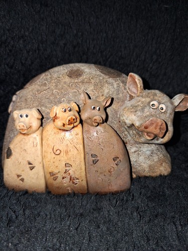 Vintage interlocking pig with - interlocking,