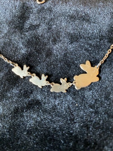 Mom baby bunnies - &, necklace