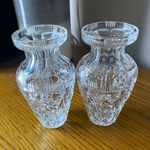 Pair vintage cut pattern - of,