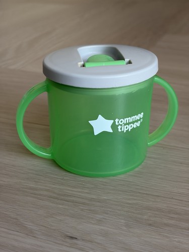 Tommee tippee flow first sippy - tommee,