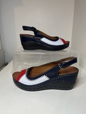 New Pavers Size 5 (38) Wide