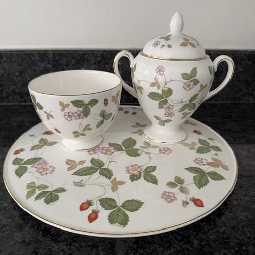 Wedgwood wild strawberry