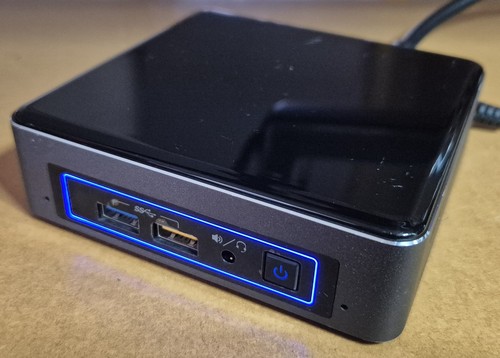 Intel nuc7i5bnk mini with - nuc7i5bnk,