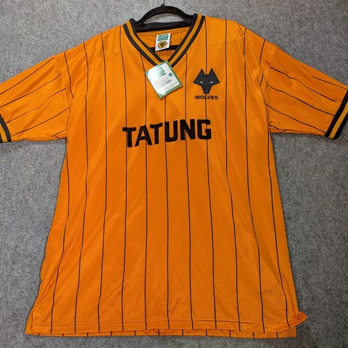 Wolverhampton wanderers 1982 - wolverhampton,