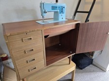 Singer Vintage 1968 Sewing Machine  In Cabinet, Lockable Drawers & instructions 