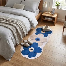 Irregular-shaped Cute Flower