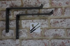 Heavy duty shelf brackets