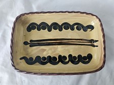 Stunning Winchcombe slipware