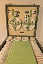 Brexton Vintage Picnic Set 4