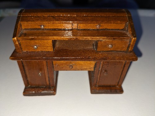 Vintage wooden dollhouse - vintage,