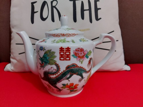 Chinese porcelain tea pot - porcelain,