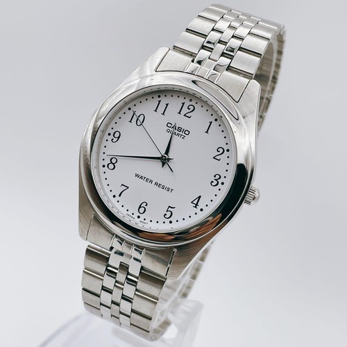 Working casio quartz watch - working,