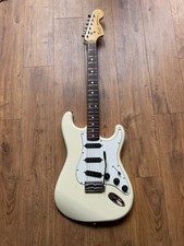 Squier series stratocaster - squier,
