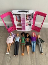 BARBIE FASHIONSTA CURVY DOLLS