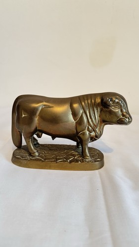 Vintage brass bull - , figurine