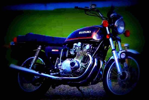 Suzuki 750 1977 a4 - gs, photo