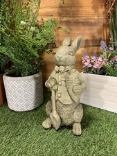 STONE GARDEN WIND IN THE WILLOWS ‘RABBIT WITH SPADE’ CONCRETE STATUE ORNAMENT