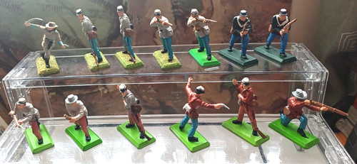 Britains deetail plastic - britains,