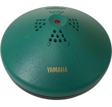 Yamaha QT-1 Quartz Metronome Battery Powered Portable Green