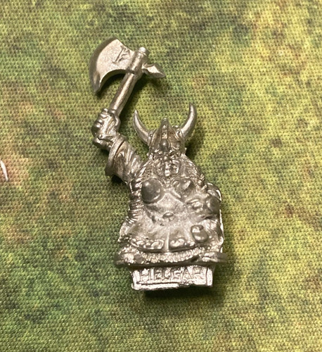 Warhammer helgar dwarf - helgar,