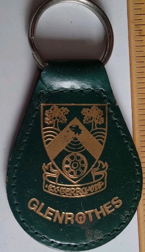 Vintage old keyring leather - old,