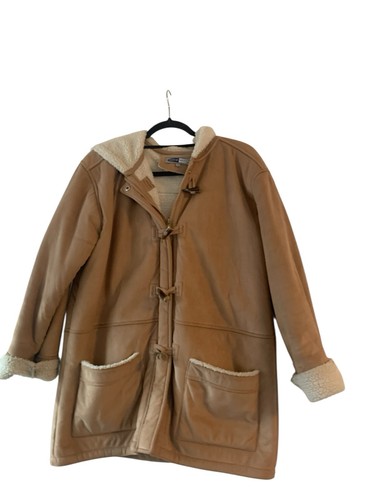 Neutral territory faux - neutral,