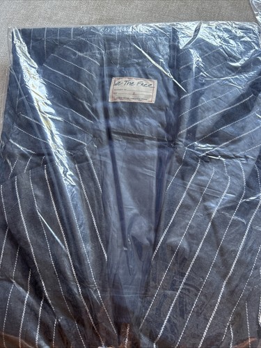Free people one - free, of