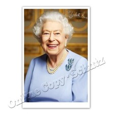 Queen Elizabeth II Autograph +