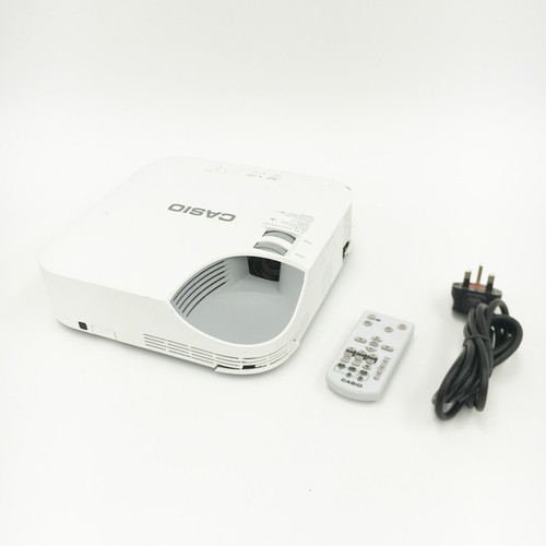 Casio 3000 lumens - 3000,