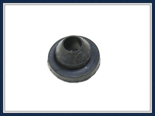 Water pump gasket wipers