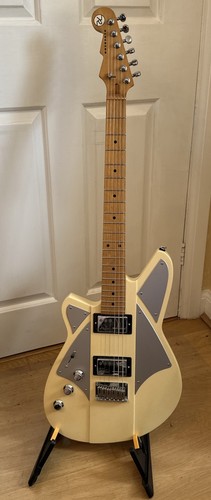 Left handed guitar reverend - handed,