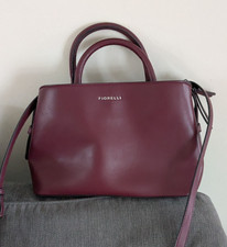 GORGEOUS FIORELLI DESIGNER BURGUNDY MULTI COMPARTMENT BAG
