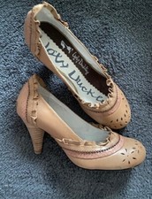 Ladies Ugly Duckling Designer