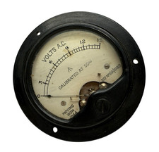 Vintage Volts A.C Gauge Meter moving coil 1944
