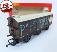 Hornby R6158 6 Wheel Closed
