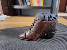 A VERY WELL DETAILED  19TH CENTURY WOODEN BOOT PIN CUSHION. 6.25cm x 10 cm.