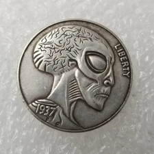Alien Skull 1937 Commemorative Coin - Sci-Fi Fantasy Collectible