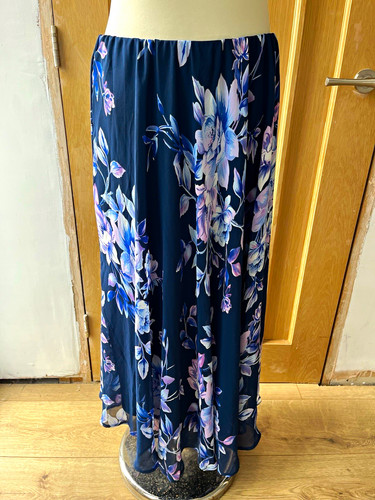 Williams navy floral - navy,