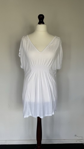 Marks spencer white v - &, v-neck